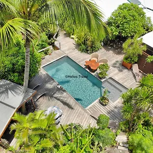 https://gites-atemoya-petit-bas-vent-fort-royal.comcaribbean.com