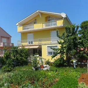 Marina Apartment